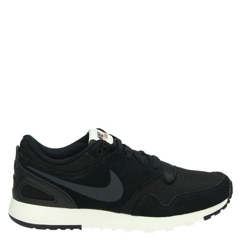 sneaker nike zwart|nike heren sneakers zwart.